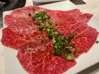 『和牛焼肉ブラックホール』で和牛の希少部位を堪能しよう