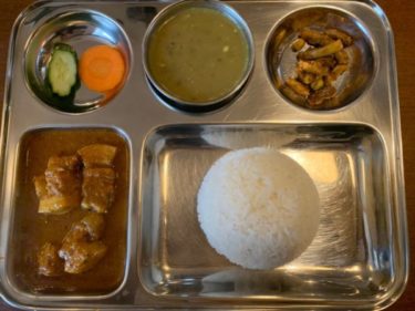 【500円ランチ】ご飯スープのおかわり無料！西池袋のネパール料理店でお腹いっぱい食べよう『ふんわりダイニング』