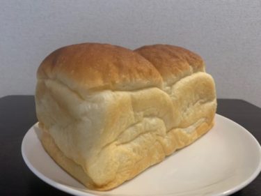 【EDW】世界初の食パン”ワンハンドレッド”何分前に並べば買える？待ち時間を測定してみた『キュープラザ池袋』