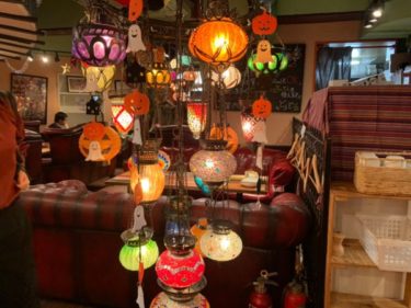 【値引きクーポンあり】池袋西口でサラダ・ドリンクバー付き洋食ランチ『ペコリ Pecori』