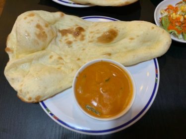 豊島区役所すぐ『ニュールンビニキッチン』の野菜カレーセットで野菜不足を解消