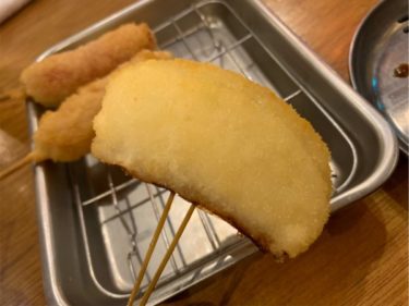 『串かつでんがな』はお通し・席料0円なのにキャベツが無料食べ放題で太っ腹だった