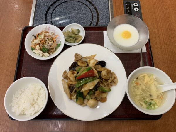 サンシャインシティで中華ランチなら 中華旬彩料理 火鍋 聚 池ぶく郎